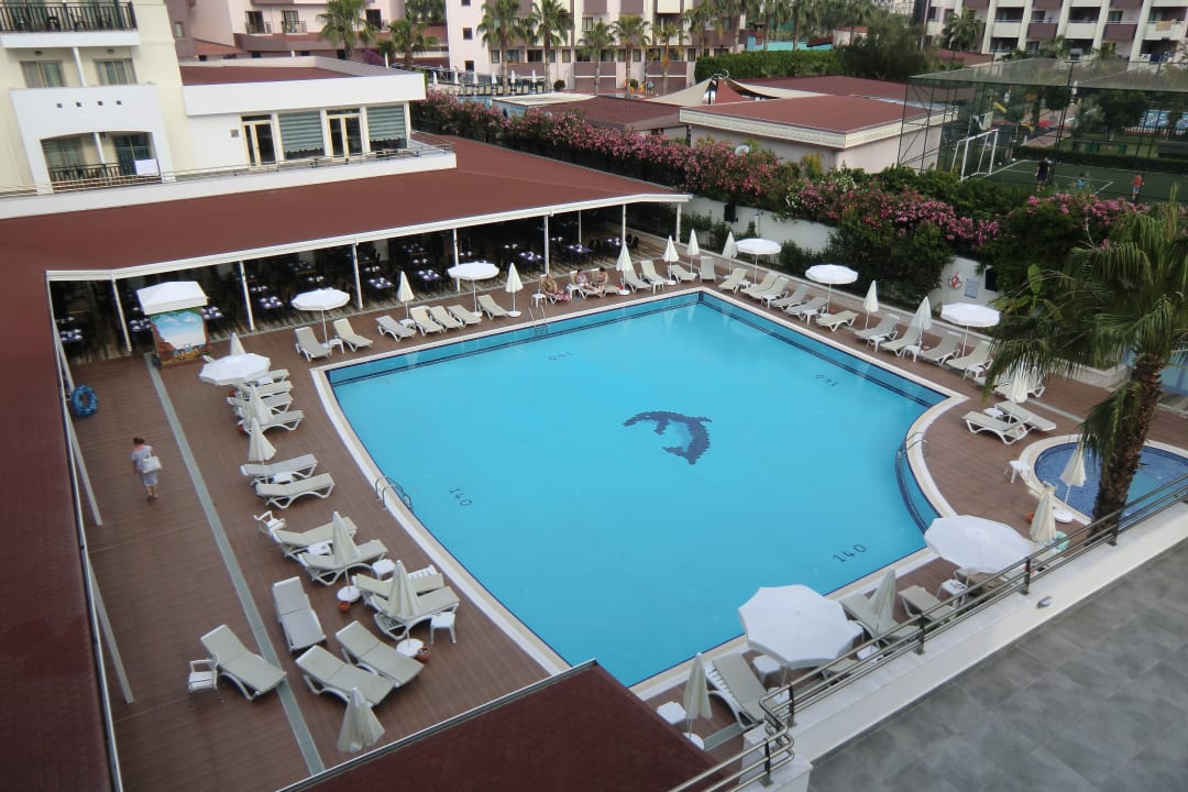 Pool Side Aquamarin Resort & Spa