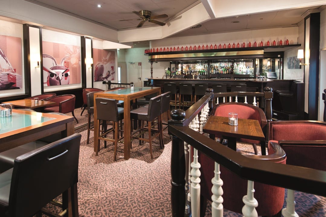 Bar Leonardo Hotel Köln Bonn Airport Leonardo Hotel Köln Bonn Airport