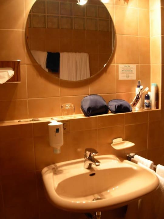 Bad (Teilansicht) Landgasthof Goldener Pflug