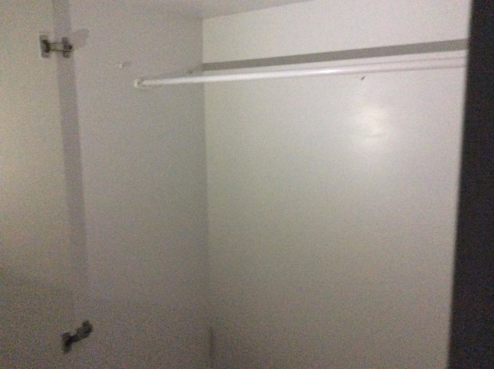 Kleiderschrank ohne Bügel Lindos Royal Resort