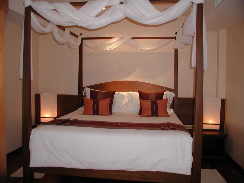 Hotelbett in der Junior Suite! Bo Phut Resort & Spa