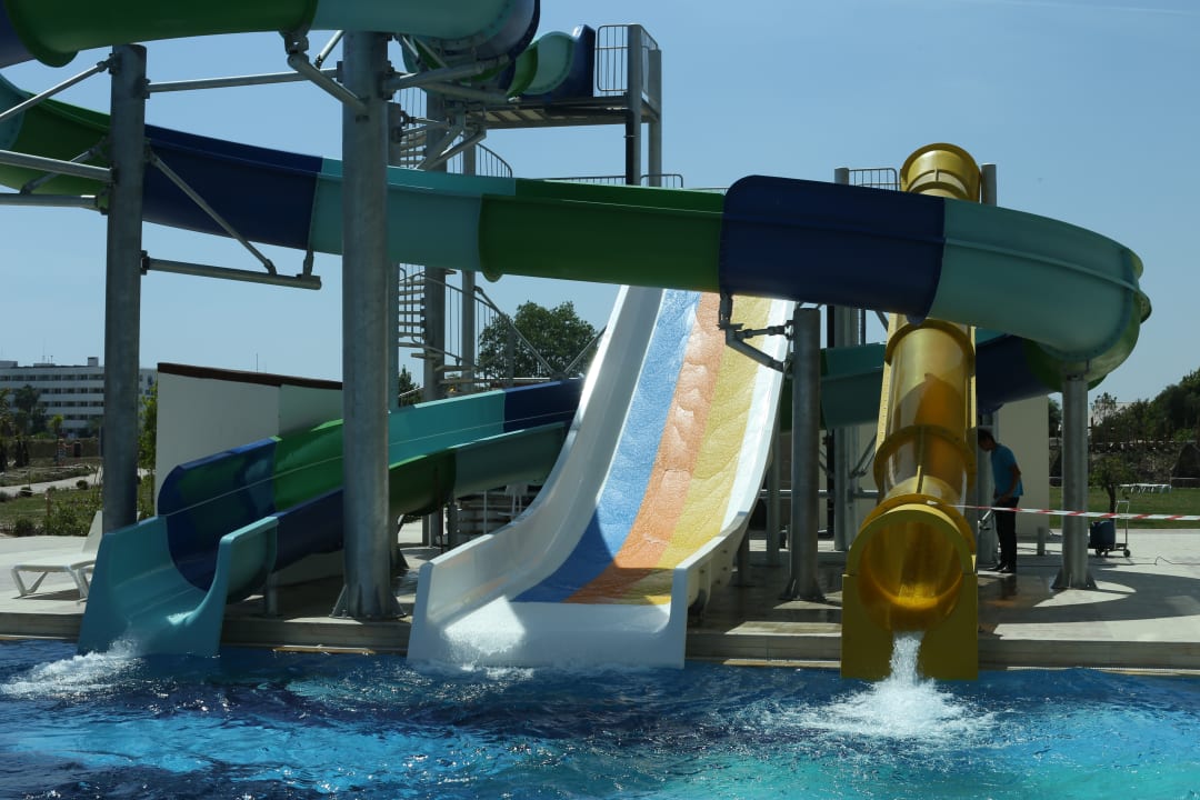 Pool Glamour Resort & Spa