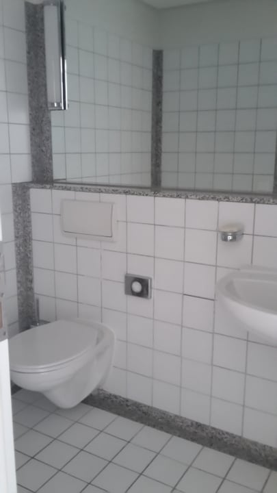 Gäste-WC Hilton Munich Airport