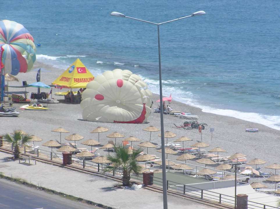  Вид с балкона Hotel Ideal Beach