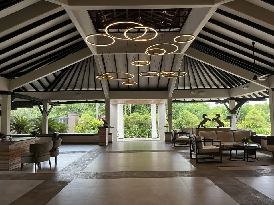 Lobby Club Hotel Dolphin