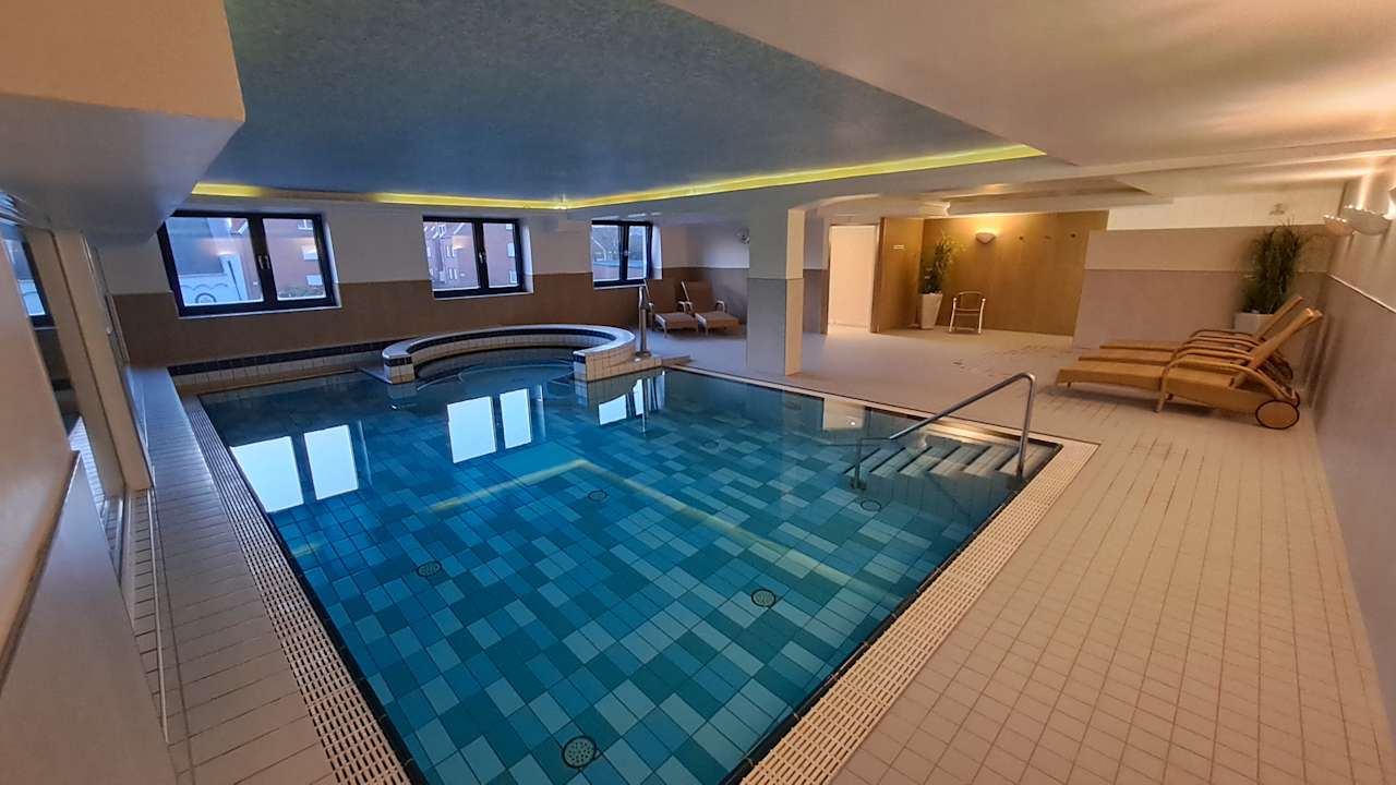 Pool Hotel Fährhaus
