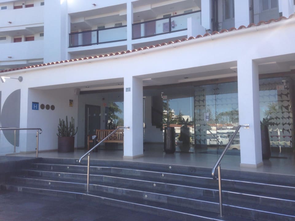 Eingang Sunprime Atlantic View