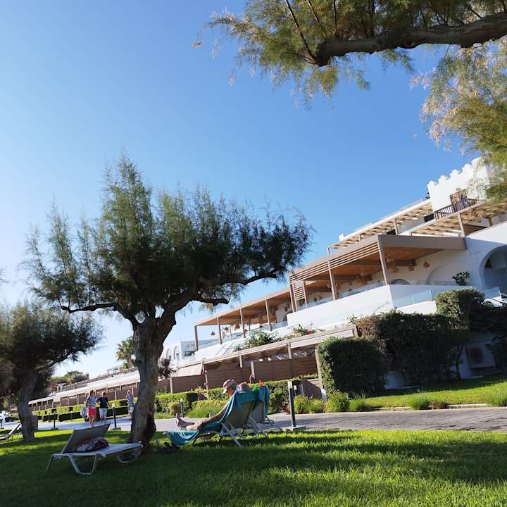 Außenansicht TUI BLUE Oceanis Beach and Spa Resort