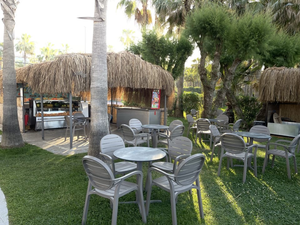 Gartenanlage Miramare Queen Hotel