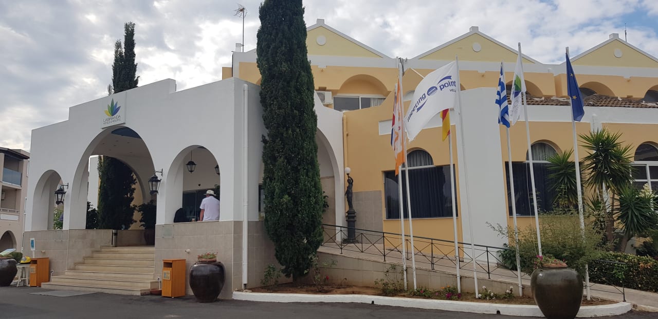 Außenansicht Sandy Beach Resort