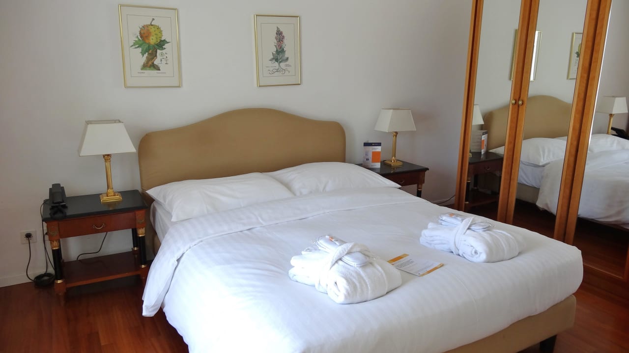 Schlafzimmer des Executive-Studios Villa Sassa