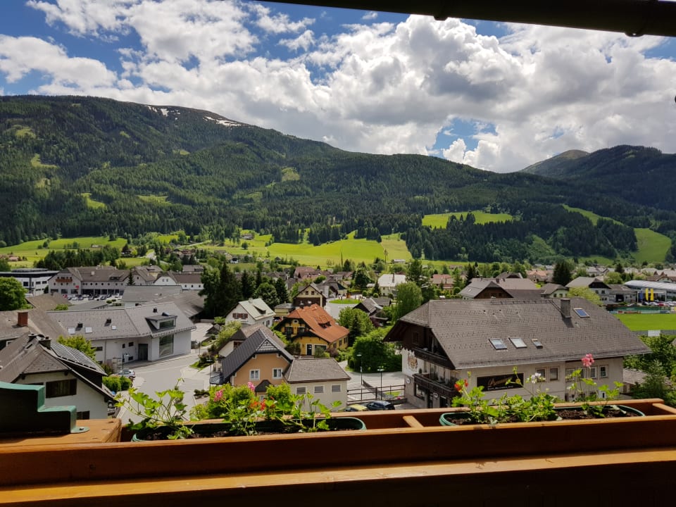 Ausblick Hotel & Restaurant Wastlwirt