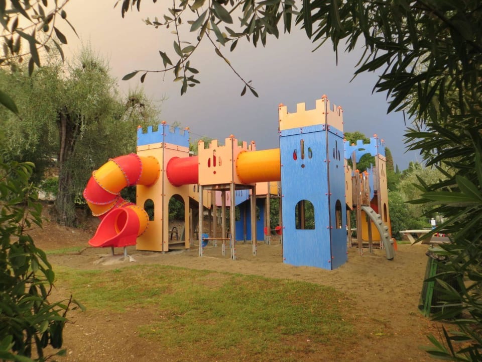 Spielplatz La Rocca Camping Village
