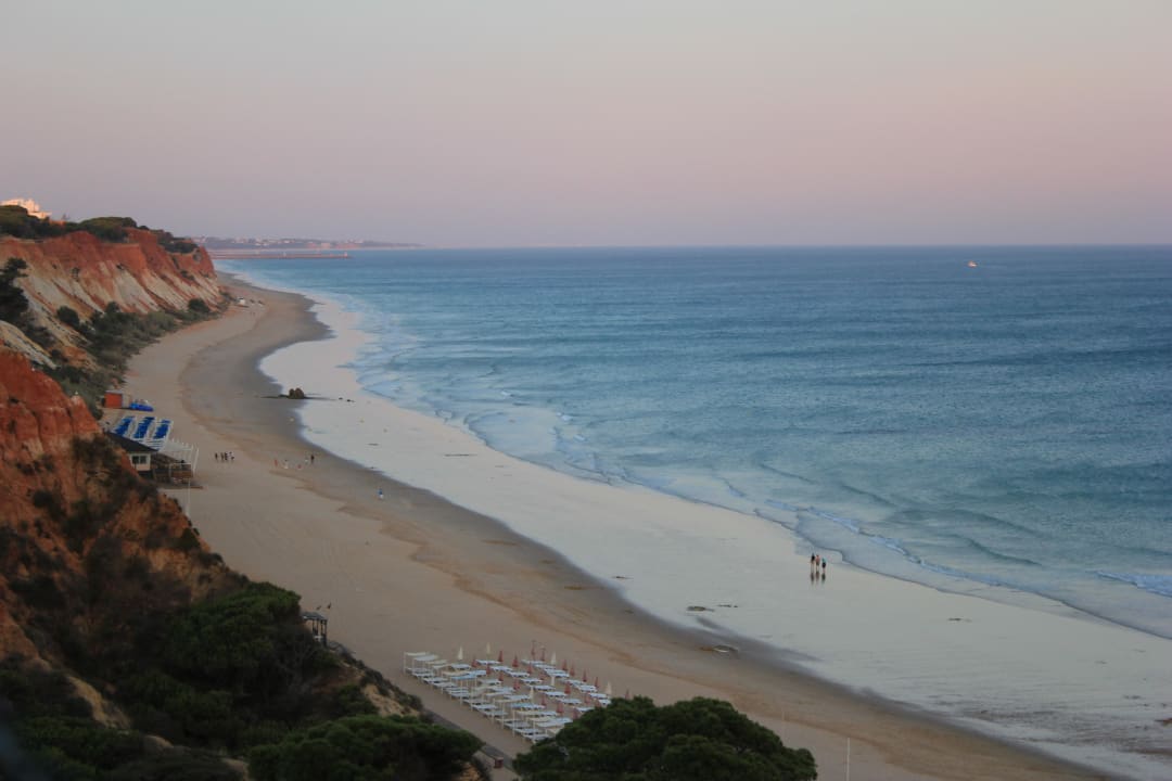 Blick auf den Strand PortoBay Falésia