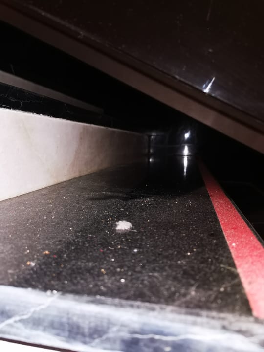 Sonstiges Azura Deluxe Resort & Spa Hotel