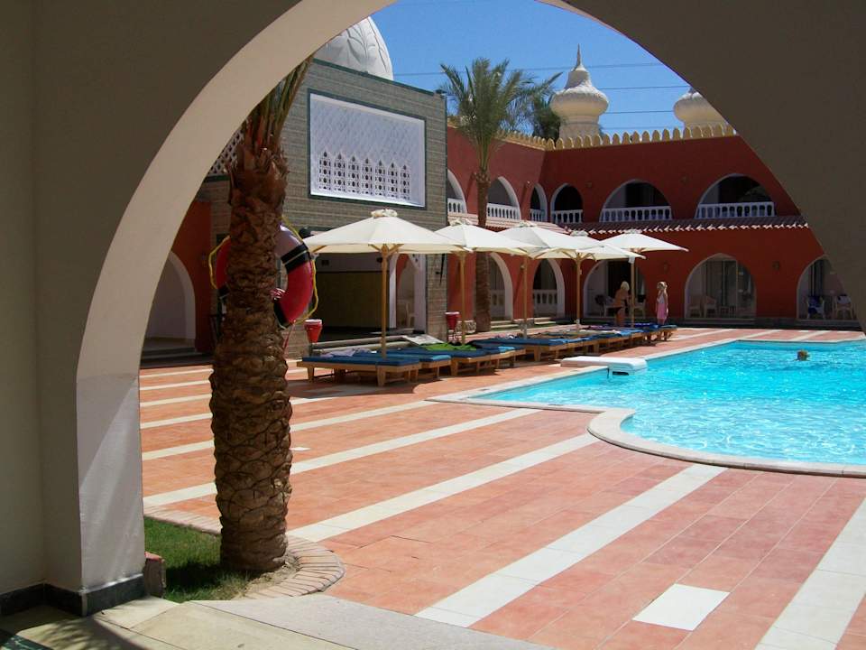 Alf Leila Wa Leila - Hotel Fantasia 1001 nocy Pickalbatros Alf Leila Wa Leila Resort - Neverland Hurghada