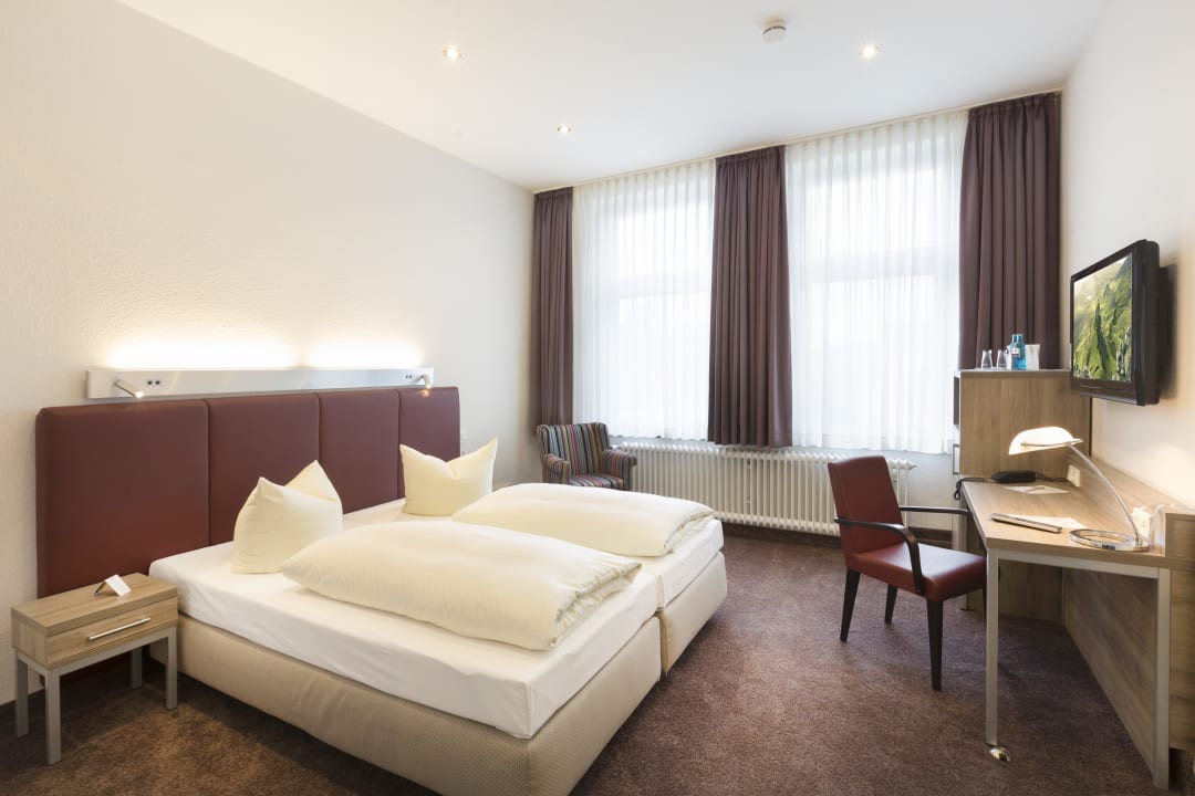 Zimmer Hotel Reichshof Garni