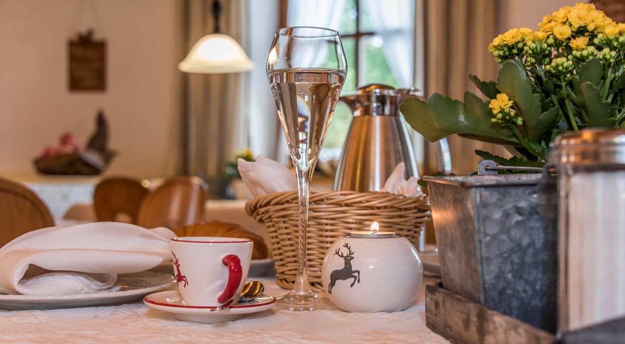 Frühstücksbuffet Hotel Mutz Hotel Mutz Garni