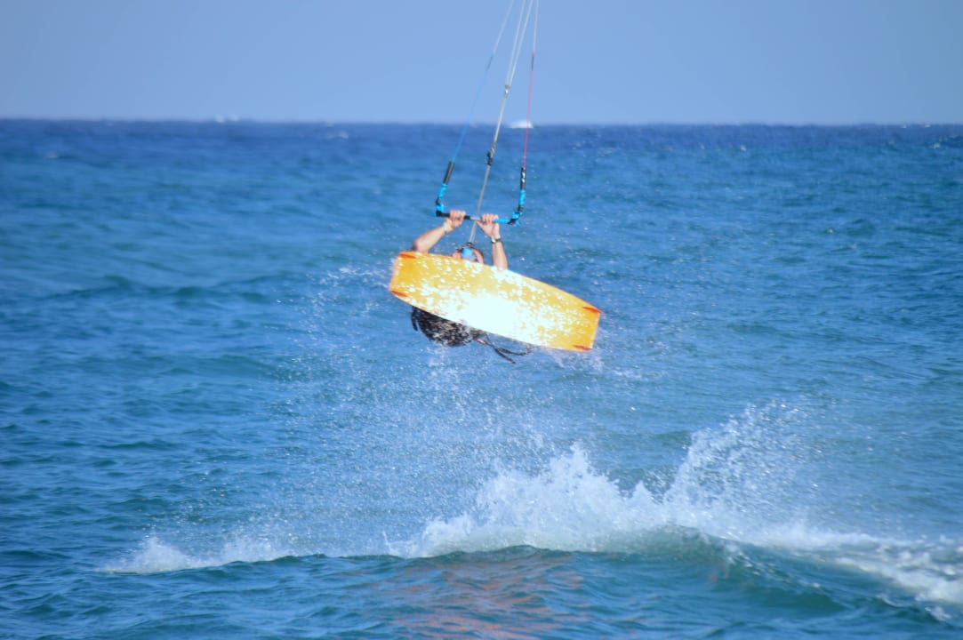 Thomas am Kite Three Corners Equinox Beach Resort