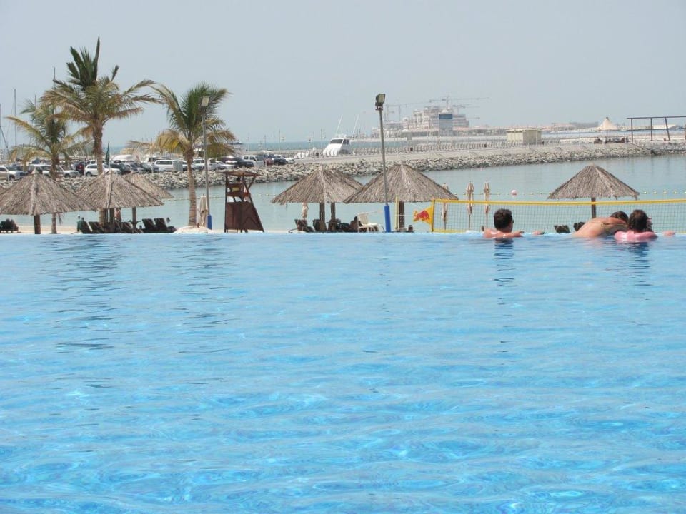 Pool le Meridien Le Meridien Mina Seyahi Beach Resort & Waterpark