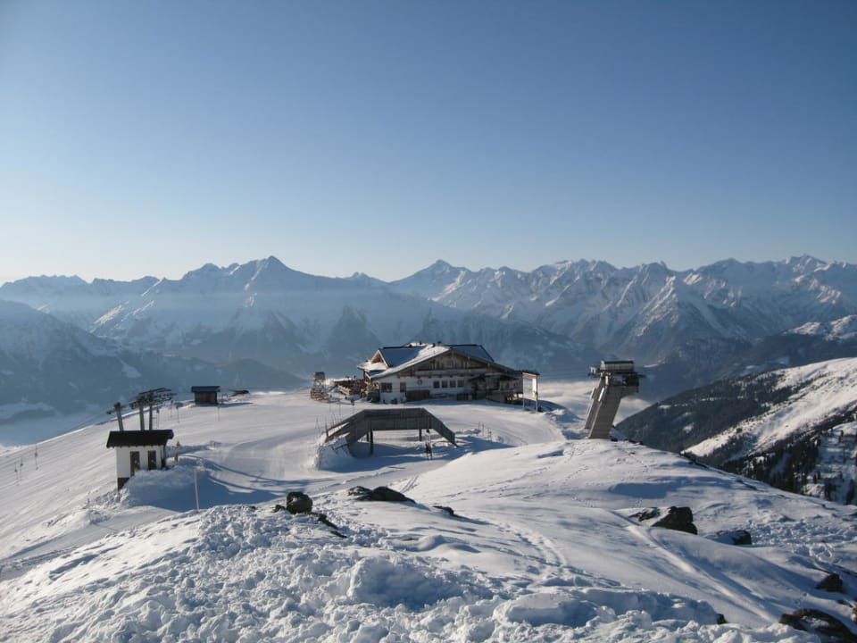 Kristallhütte um 8:30 Uhr Kristallhütte