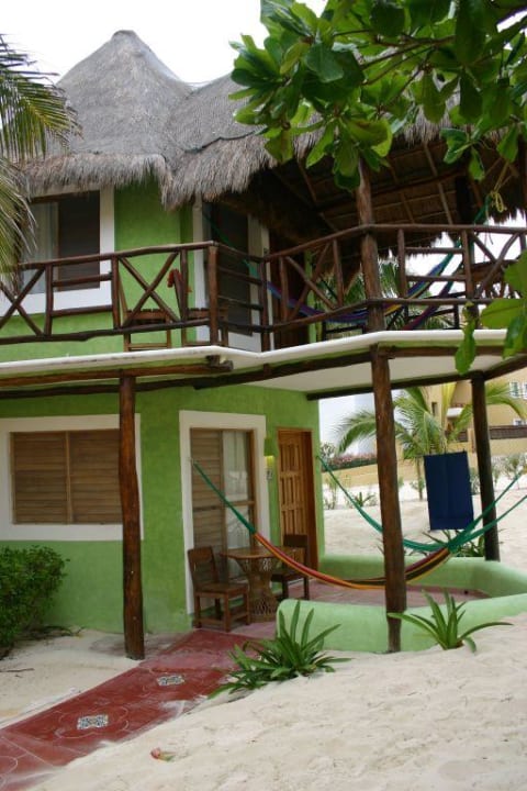 Bungalow Mahekal Beach Resort