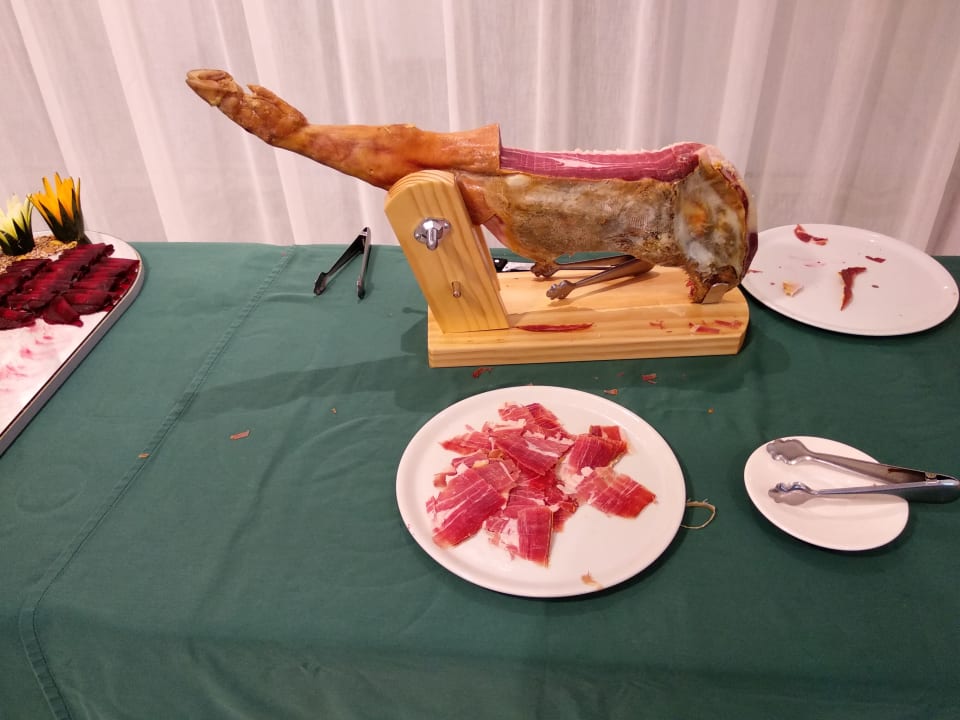 Gastro Universal Hotel Castell Royal