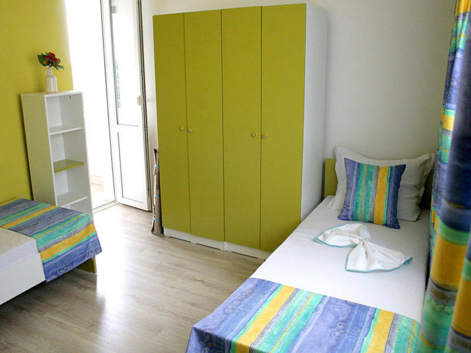 Bed room Apartment Tevi