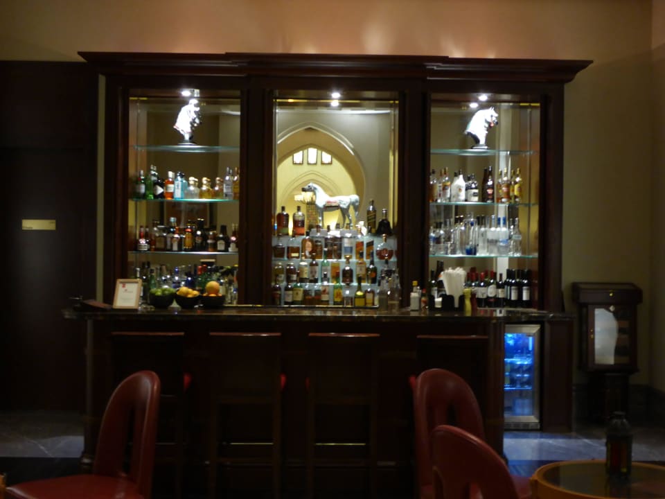 Lobbybar Ajman Saray, a Luxury Collection Resort