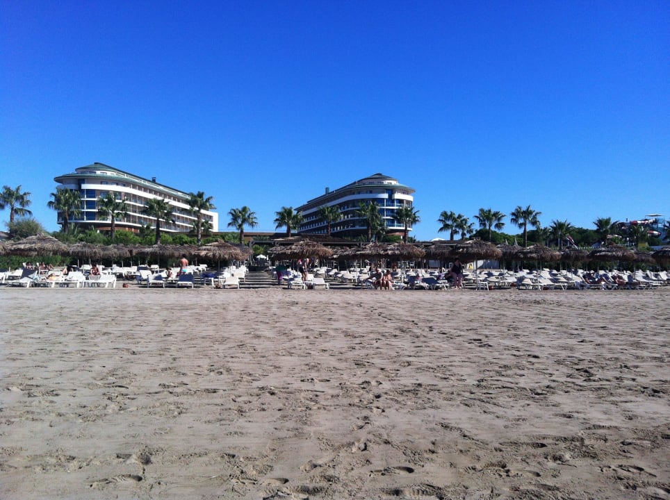 Hotelansicht vom Strand aus gesehen Voyage Belek Golf & Spa