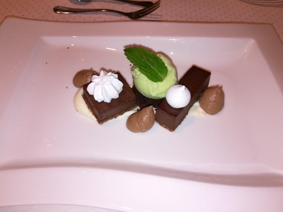 Zimmer BergSpa & Hotel Zamangspitze