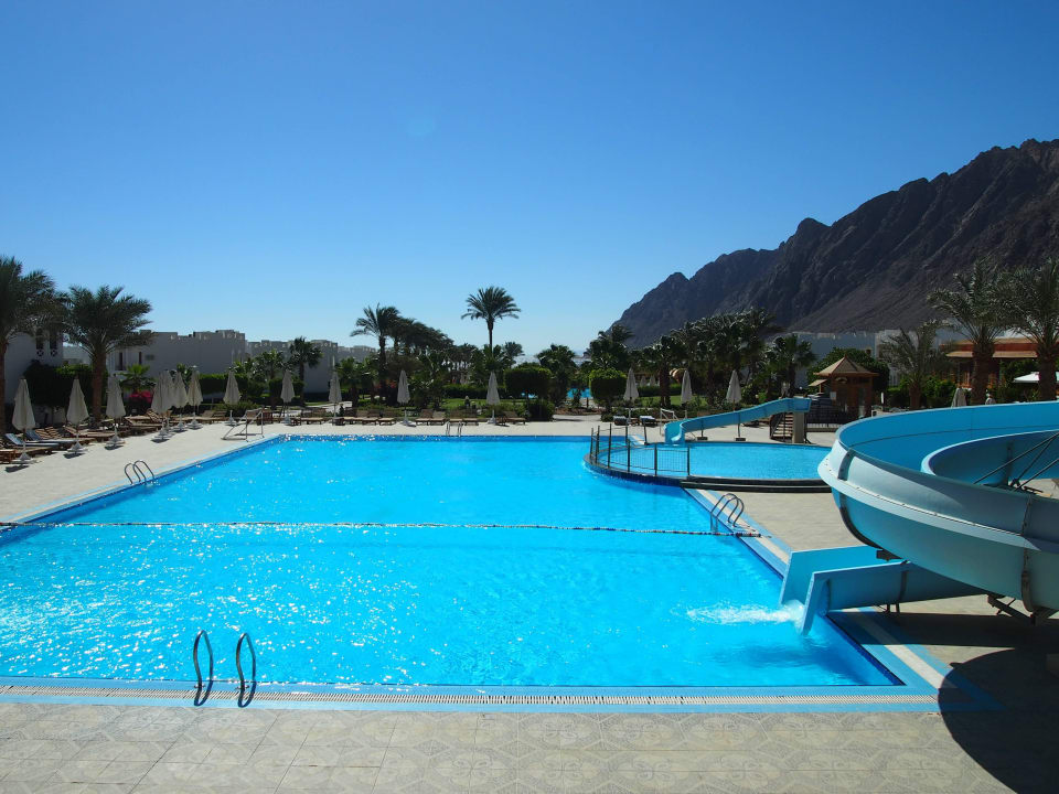 Pool Happy Life Village