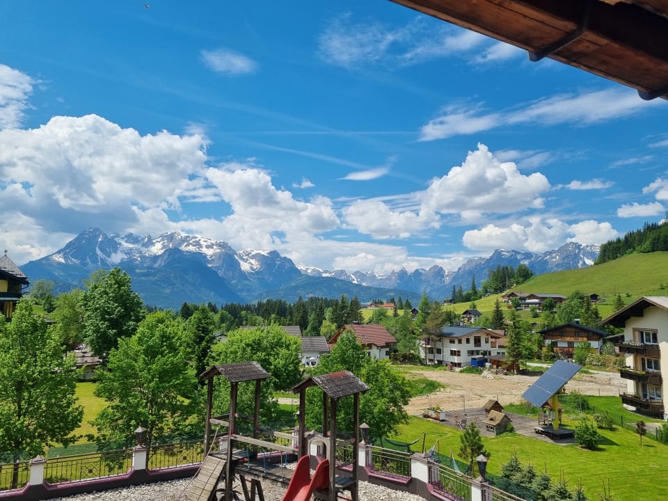 Ausblick Wenger Alpenhof