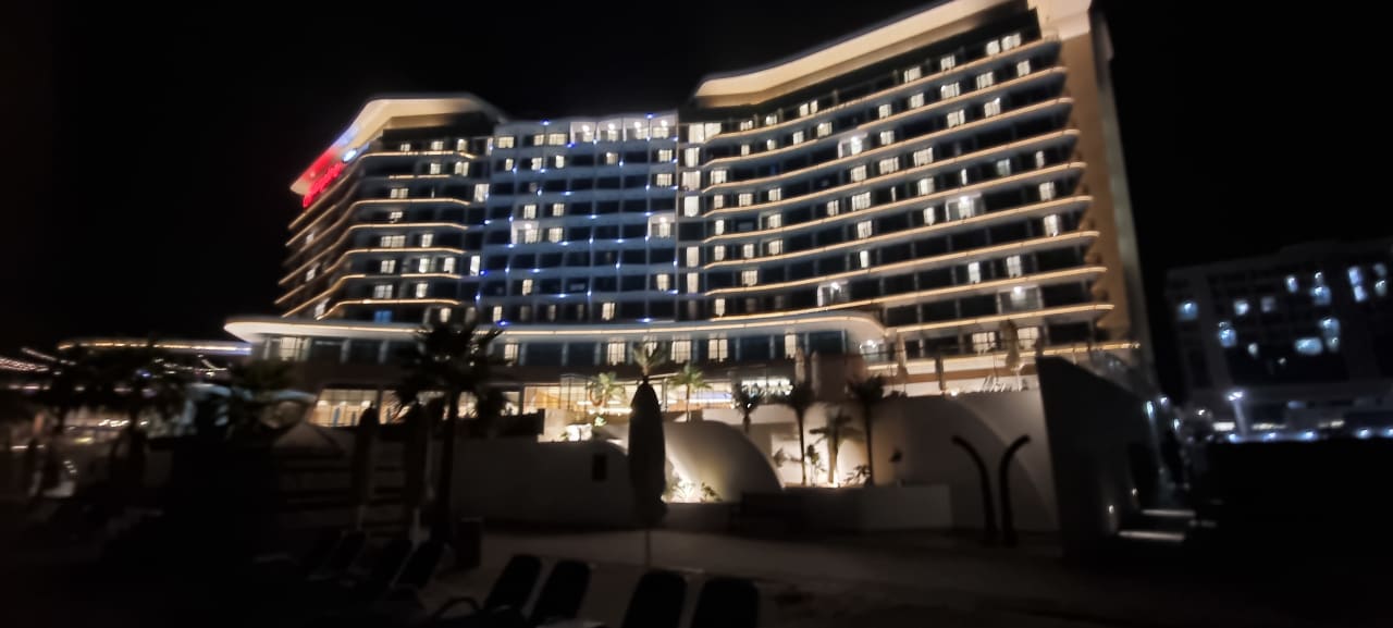 Außenansicht Hampton by Hilton Marjan Island