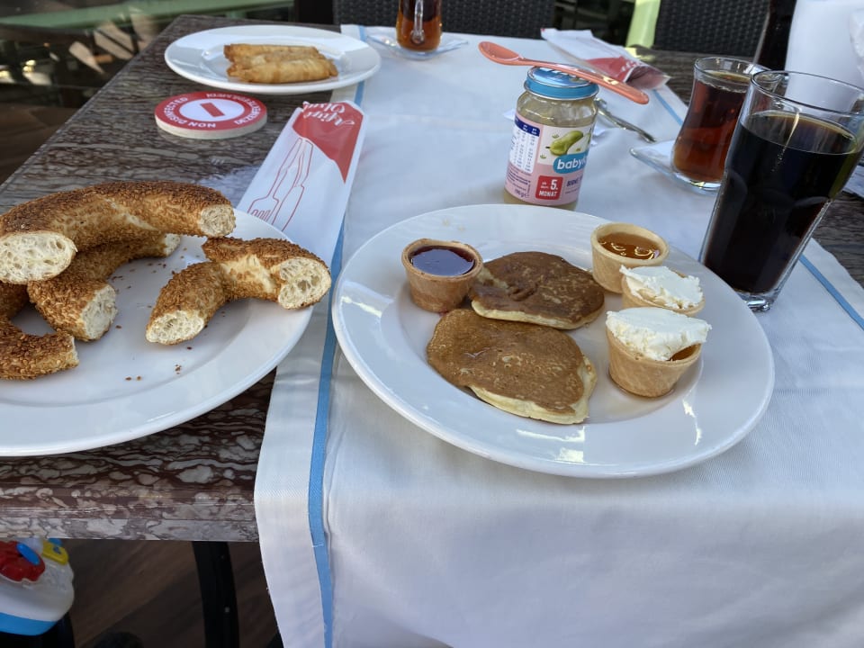 Gastro Limak Lara Deluxe Hotel & Resort