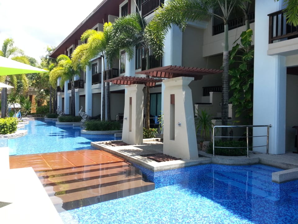 Pool  La Flora Khao Lak
