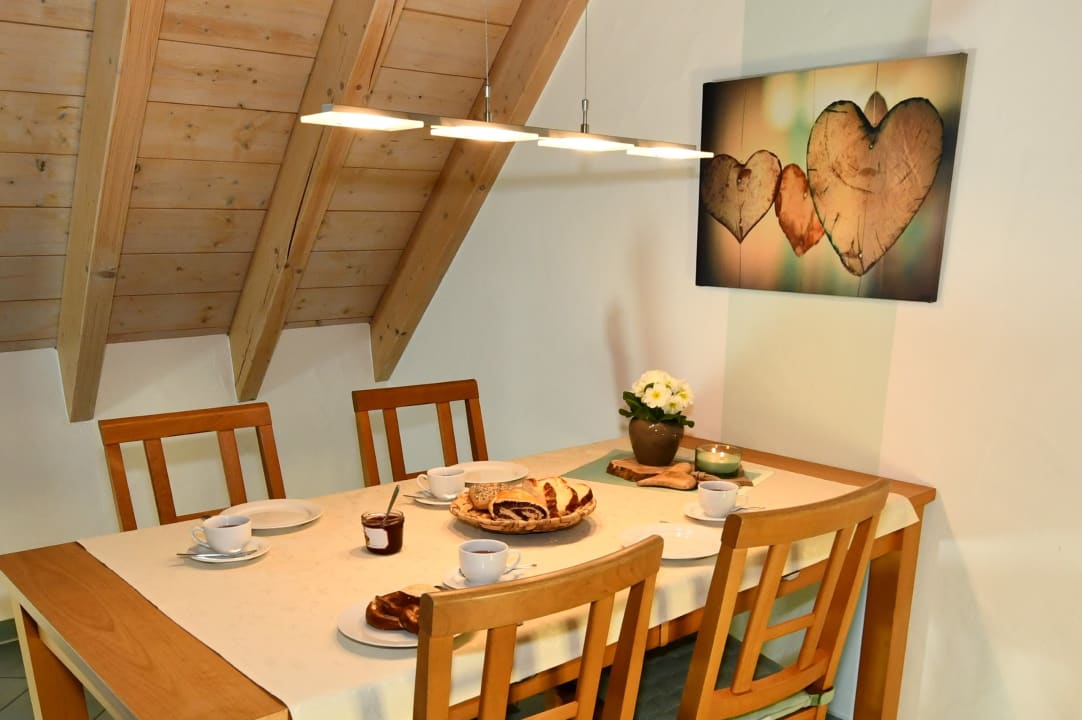 Zimmer Ferienwohnungen Holder