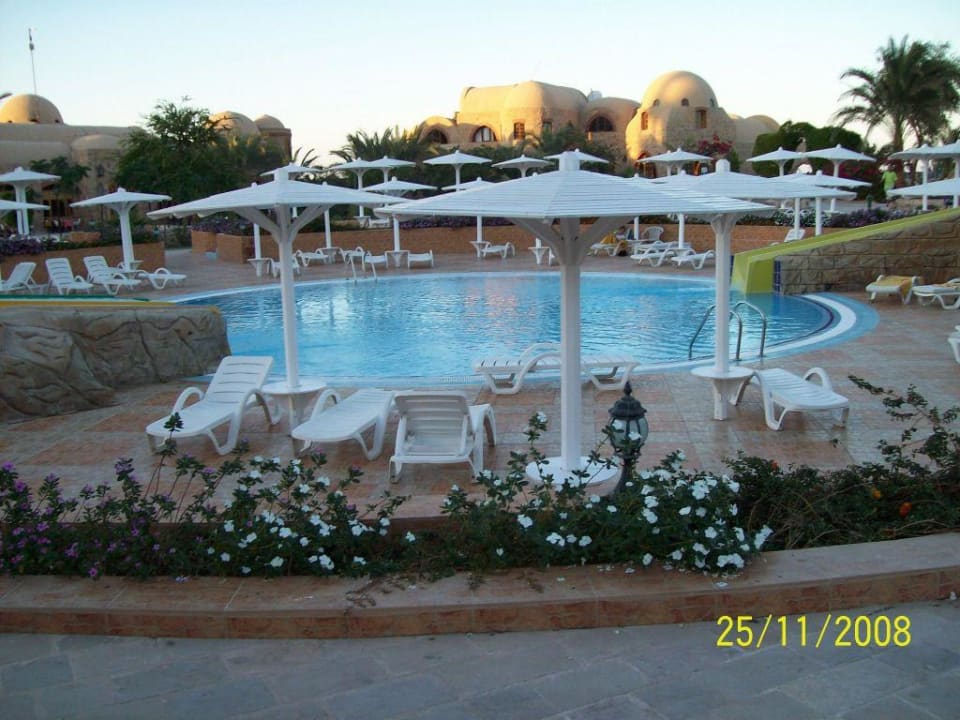 Pool Utopia Beach Club