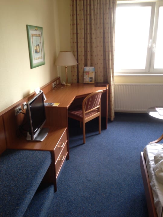 Blick vom Eingang ins Zimmer Ringhotel Am Stadtpark