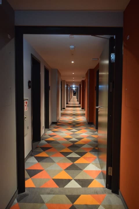 Zimmer Holiday Inn - the niu, Hide Berlin Friedrichshain