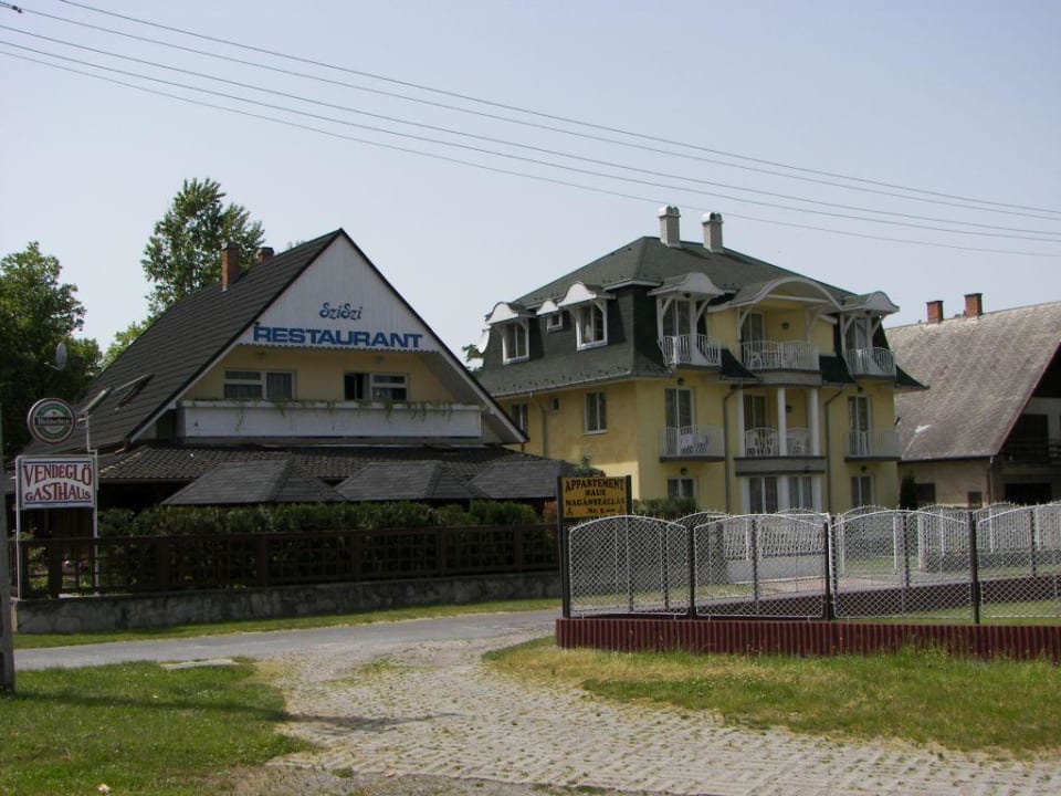 Pension und Restaurant Pension Sziszi / Villa Sissi