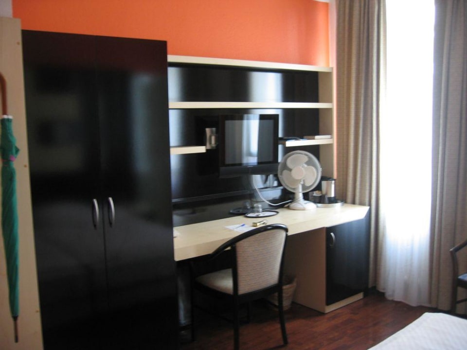 Zimmer 114 Boutique 003 Köln am DOM, Trademark Collection by Wyndham