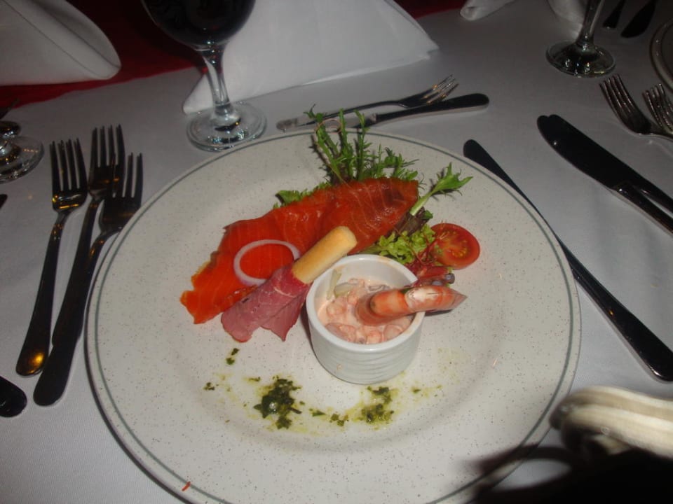 Entree froide du souper de gala Limak Limra Hotel & Resort