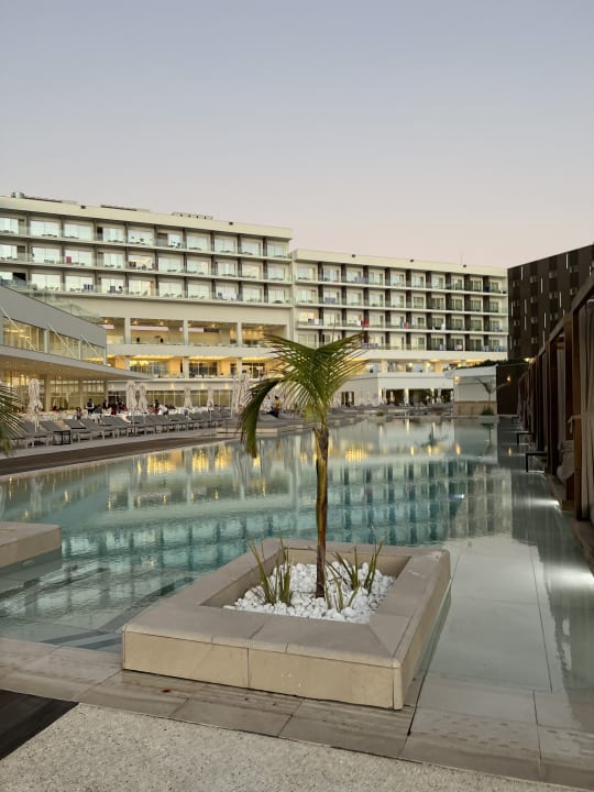 Pool Chrysomare Beach Hotel & Resort