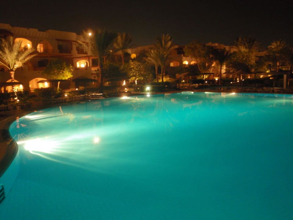 Basen główny Pickalbatros Royal Grand Resort - Sharm El Sheikh