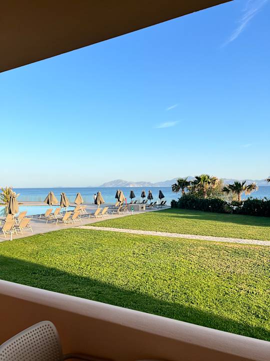 Pool Hotel Horizon Beach Resort