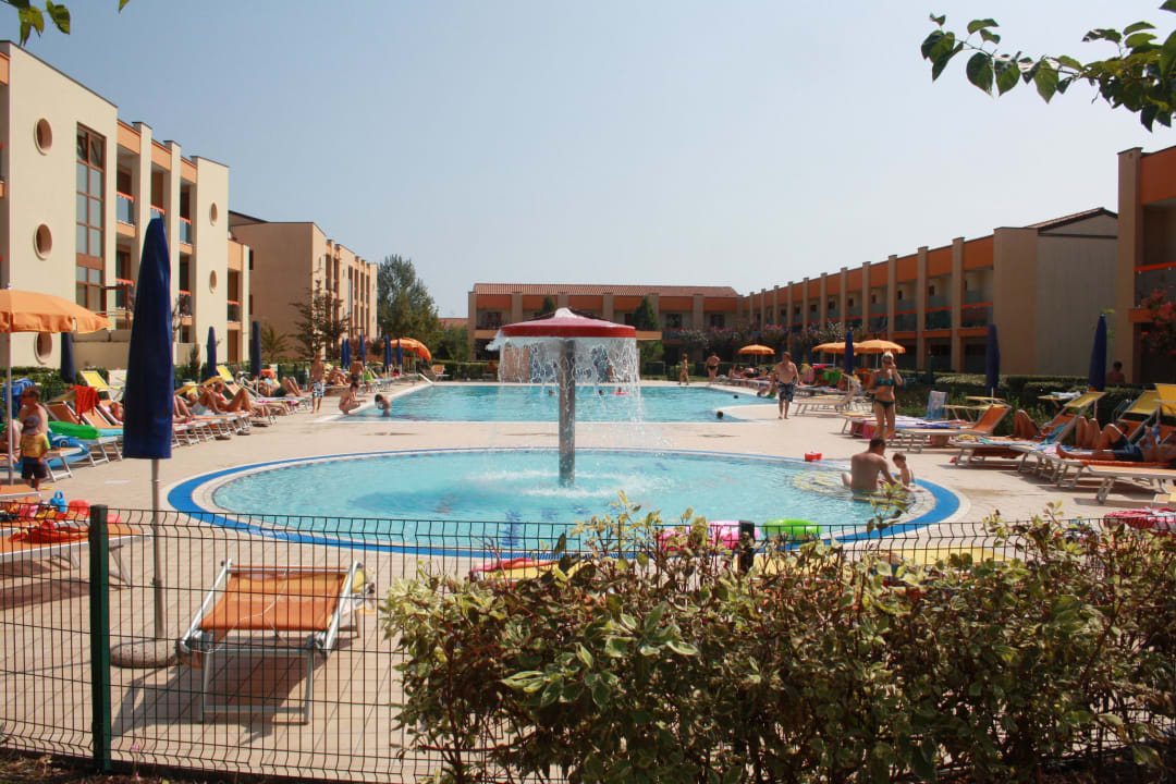 Kinderbecken Villaggio Ai Ginepri