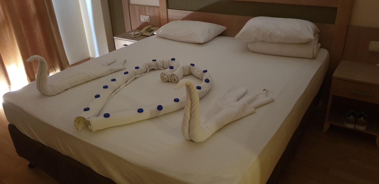 Zimmer Side Breeze Hotel