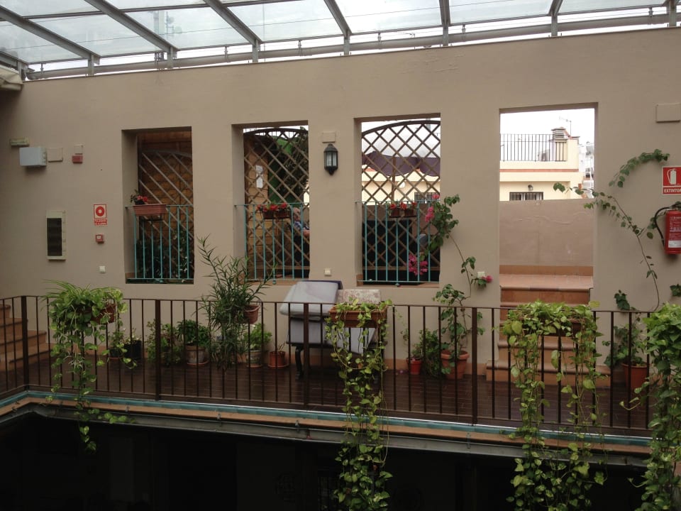 Blick in den Innenhof  Hotel Patio de las Cruces
