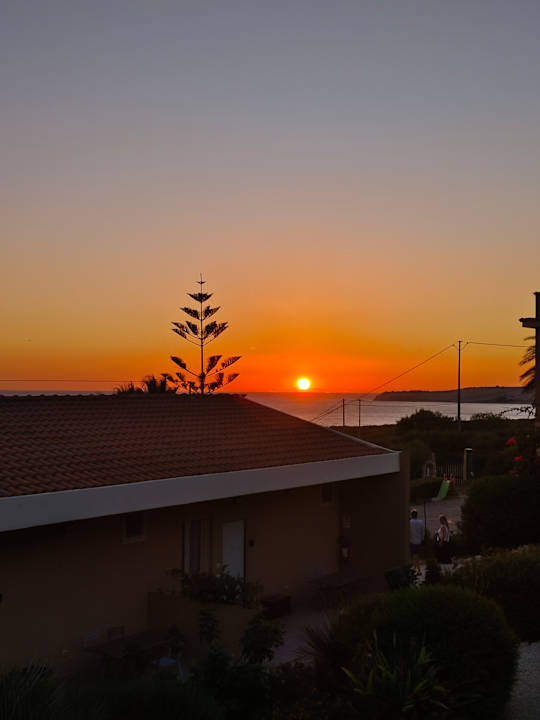 Ausblick Luna Minoica Suites and Apartments